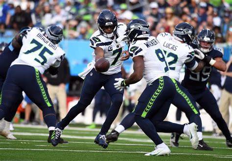 seahawks playoff picture|Seahawks playoff picture: How Seattle can clinch NFC wild.